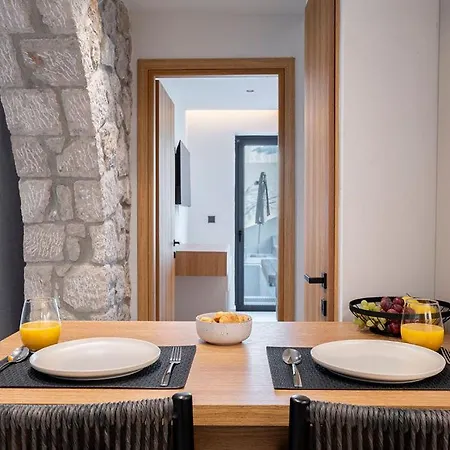 Kallithea Luxury -hera- *