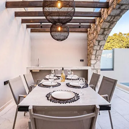 Kallithea Luxury -hera- *